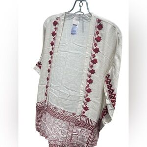 Chico's Tan Red Embrodered with‎ Rust Red Pattern Along Bottom